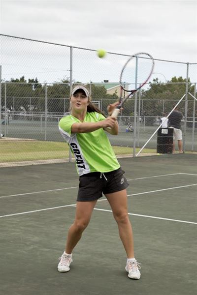 Tennis player heading to America